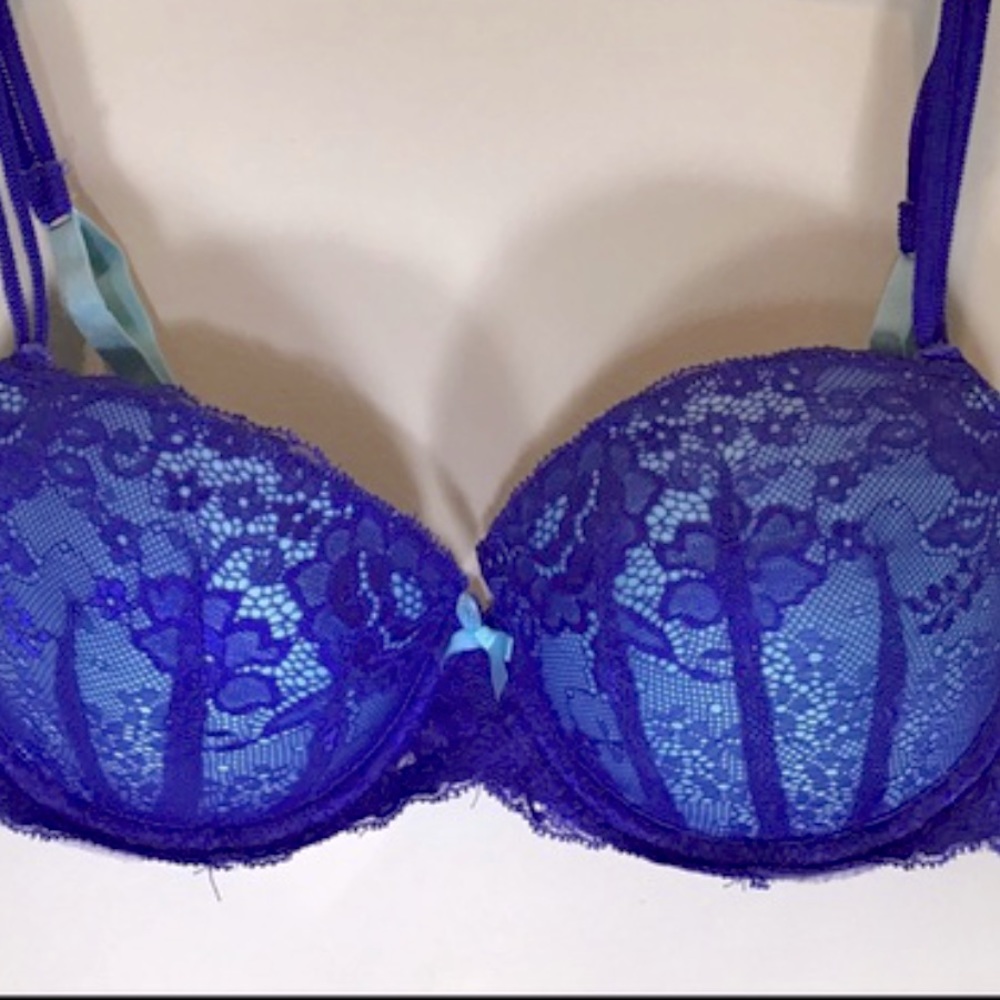 Candies Ombré blue bra like new